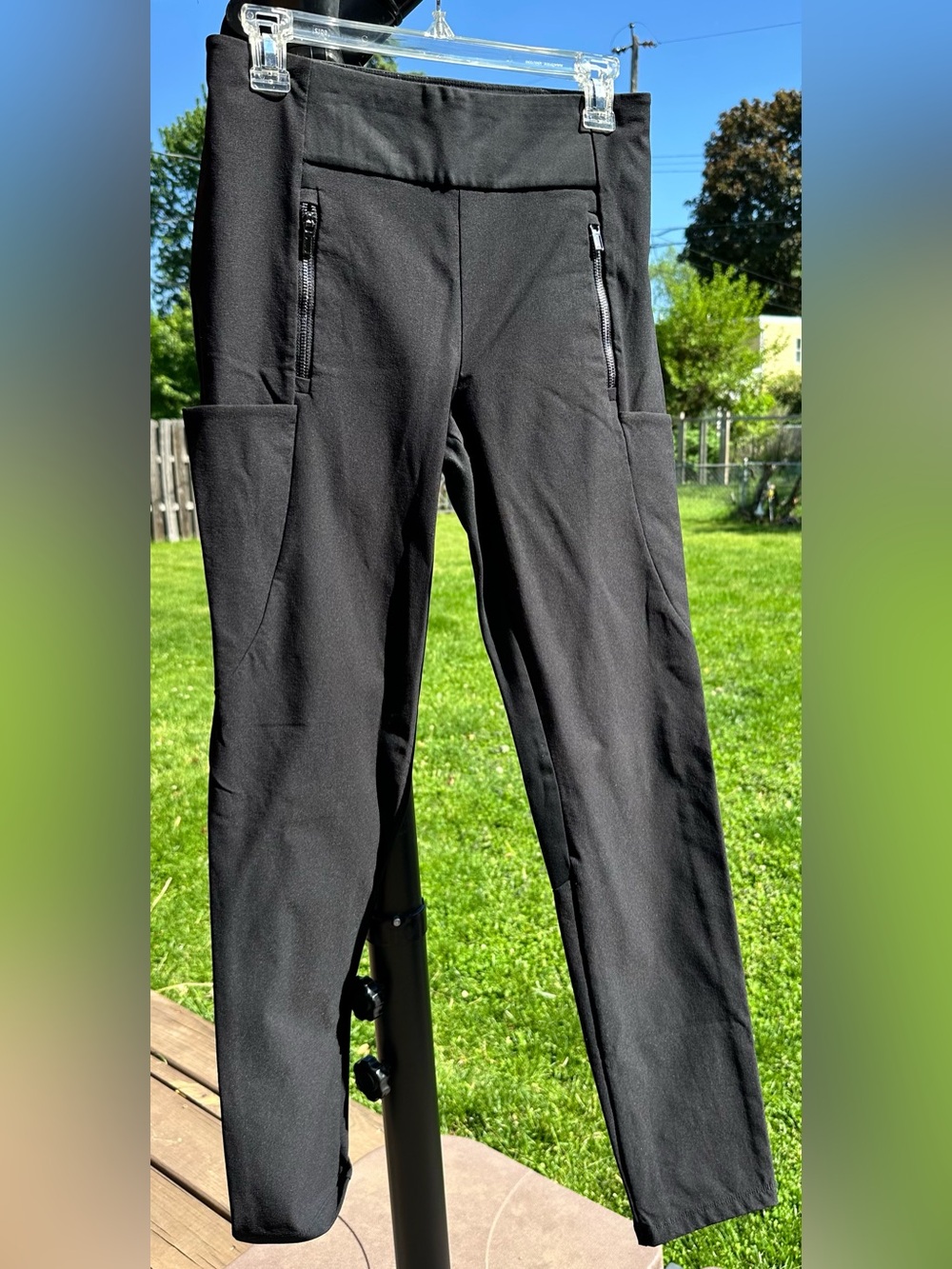 Athleta Black High-Rise Zipper Pocket Leggings